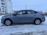 Hyundai Accent 2018 года за 6 500 000 тг. в Атырау – фото 3