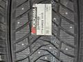Зимние шипованные шины Yokohama 275/50 R22 за 190 000 тг. в Караганда