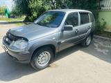 Chevrolet Niva 2013 года за 3 650 000 тг. в Уральск – фото 3