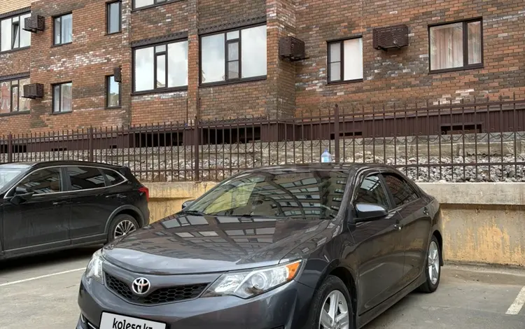 Toyota Camry 2014 года за 7 800 000 тг. в Актобе