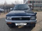 Toyota Hilux Surf 1992 годаfor1 800 000 тг. в Усть-Каменогорск