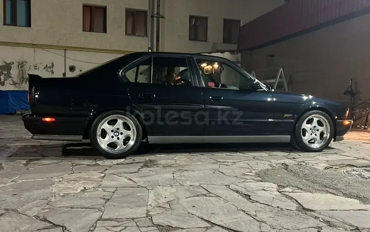 BMW 525 1994 года за 8 500 000 тг. в Шымкент