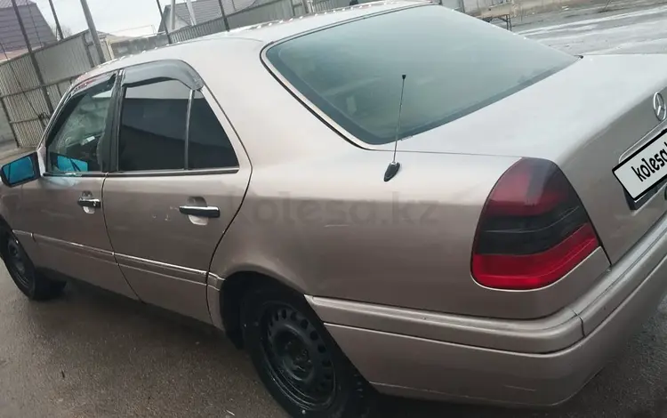 Mercedes-Benz C 180 1994 годаүшін1 700 000 тг. в Алматы