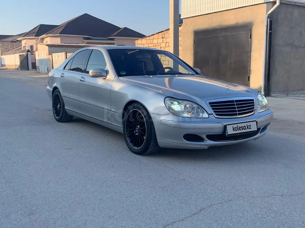 Mercedes-Benz S-Class, 2004