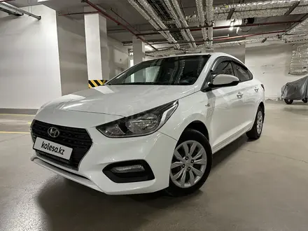 Hyundai Accent 2019 года за 6 900 000 тг. в Астана