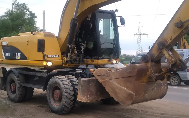 Caterpillar  318 2014 года за 40 000 000 тг. в Алматы