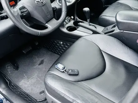 Toyota RAV4 2012 года за 7 100 000 тг. в Алматы – фото 20