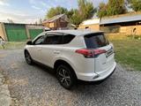 Toyota RAV4 2016 годаүшін10 000 000 тг. в Шымкент