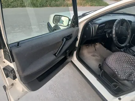 Volkswagen Passat 1992 года за 2 100 000 тг. в Шымкент – фото 13