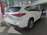 Toyota Highlander Luxe 2021 года за 34 000 000 тг. в Усть-Каменогорск – фото 4