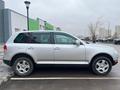 Volkswagen Touareg 2006 годаfor5 700 000 тг. в Астана – фото 7