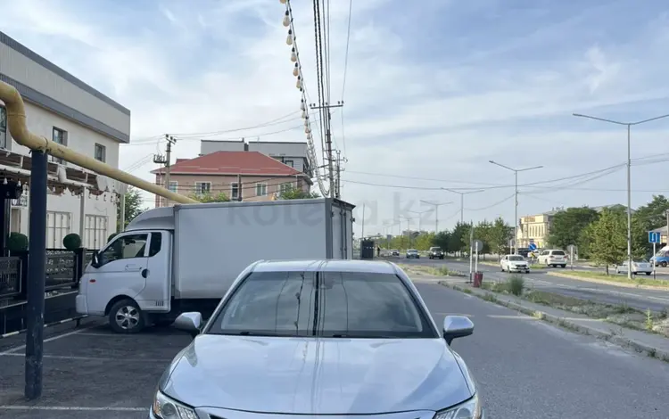 Toyota Camry 2019 года за 11 300 000 тг. в Шымкент
