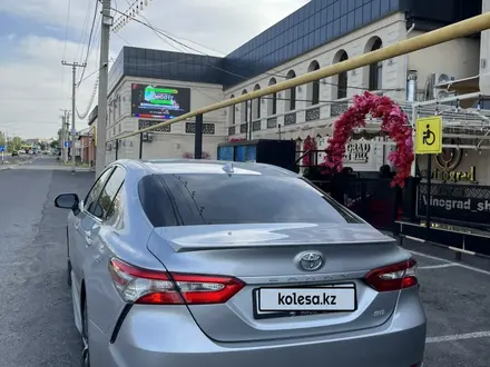 Toyota Camry 2019 года за 11 300 000 тг. в Шымкент – фото 6