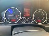 Volkswagen Touareg 2009 года за 7 500 000 тг. в Атырау – фото 3