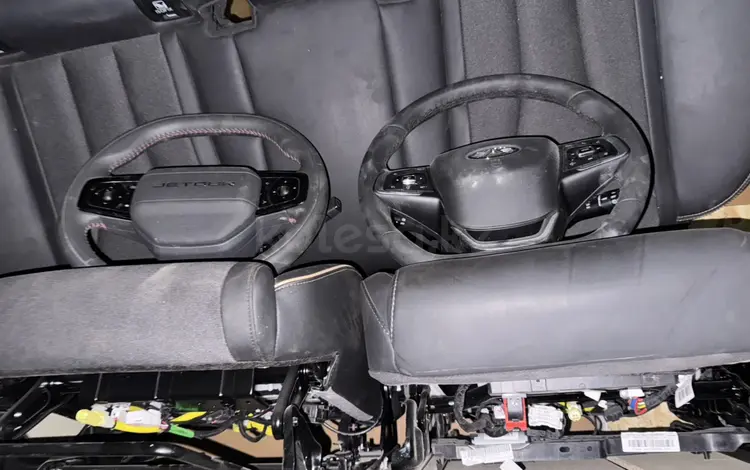 Рули, сиденья, подушки безопасности за 1 000 тг. в Астана