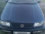 Volkswagen Passat 1994 годаүшін1 500 000 тг. в Уральск – фото 2