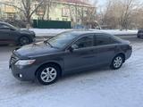 Toyota Camry 2011 года за 6 900 000 тг. в Караганда – фото 2