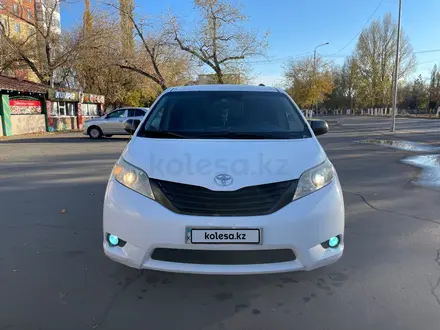 Toyota Sienna 2011 года за 11 000 000 тг. в Павлодар