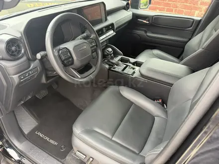 Toyota Land Cruiser Prado 2024 года за 28 600 000 тг. в Актобе – фото 15