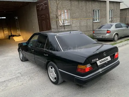 Mercedes-Benz E 230 1991 года за 1 600 000 тг. в Шымкент – фото 5