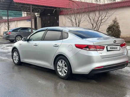 Kia K5 2017 года за 7 600 000 тг. в Шымкент