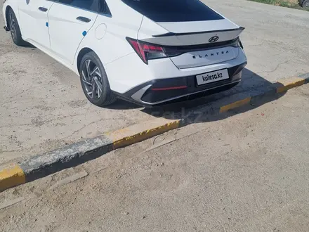 Hyundai Elantra 2023 года за 8 400 000 тг. в Кызылорда – фото 6