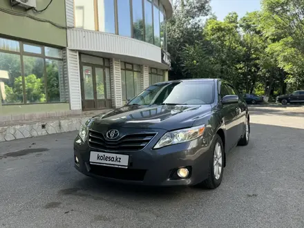 Toyota Camry 2010 года за 6 900 000 тг. в Шымкент – фото 2