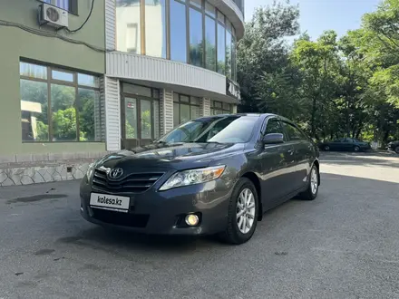 Toyota Camry 2010 года за 6 900 000 тг. в Шымкент
