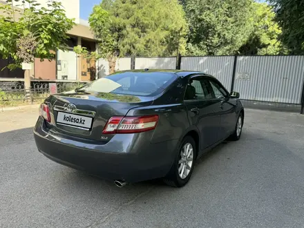 Toyota Camry 2010 года за 6 900 000 тг. в Шымкент – фото 9