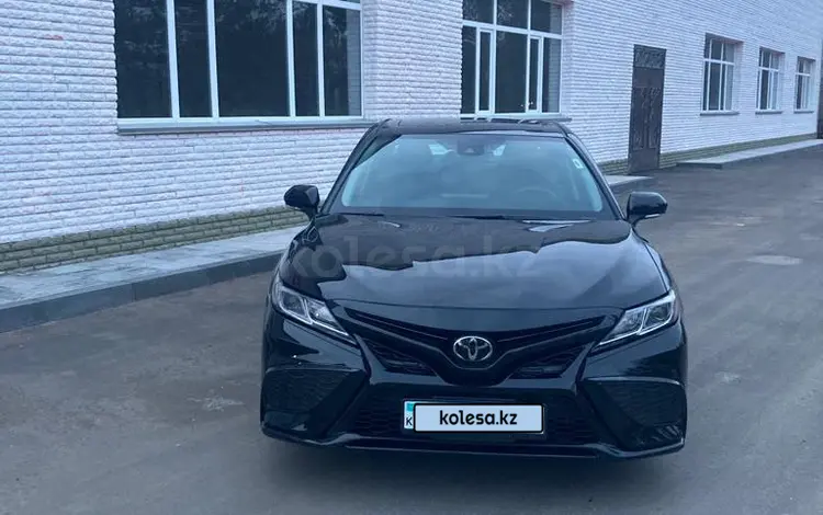 Toyota Camry 2023 года за 16 500 000 тг. в Павлодар