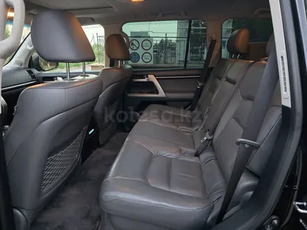 Toyota Land Cruiser 2009 года за 18 500 000 тг. в Астана – фото 11