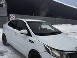 Kia Rio 2016 года за 4 450 000 тг. в Актобе – фото 2