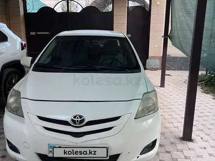 Toyota Yaris 2007 года за 3 000 000 тг. в Шымкент