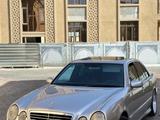 Mercedes-Benz E 320 2000 года за 8 000 000 тг. в Шымкент – фото 3