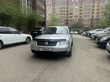 Volkswagen Passat 2002 года за 2 800 000 тг. в Астана