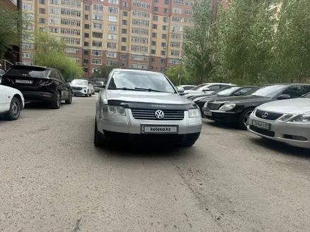 Volkswagen Passat 2002 года за 2 800 000 тг. в Астана – фото 2
