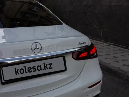 Mercedes-Benz E 350 2022 года за 35 000 000 тг. в Алматы – фото 31