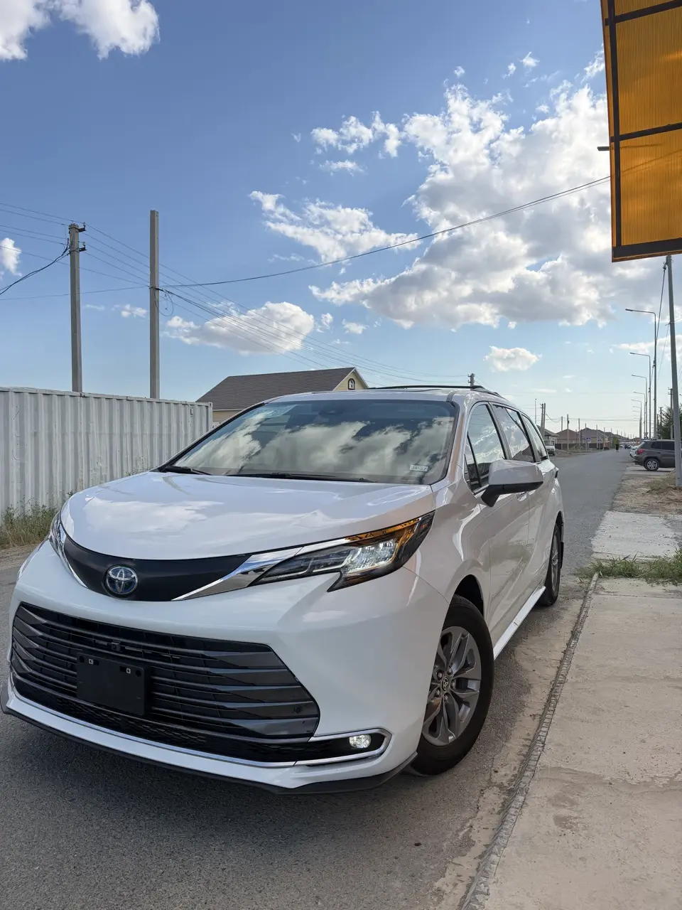Toyota Sienna, 2025
