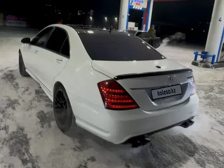 Mercedes-Benz S 550 2007 года за 4 690 000 тг. в Астана – фото 4