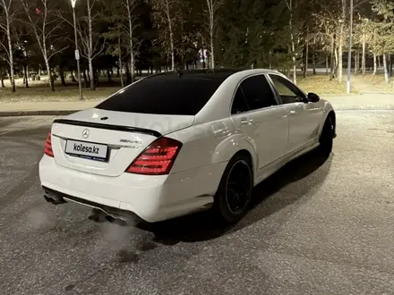 Mercedes-Benz S 550 2007 года за 4 690 000 тг. в Астана – фото 2