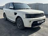 Land Rover Range Rover Sport 2010 года за 10 000 000 тг. в Астана