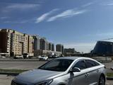 Hyundai Sonata 2015 года за 6 100 000 тг. в Астана – фото 2