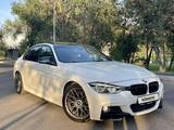 BMW 330 2017 года за 13 000 000 тг. в Алматы – фото 2