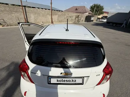Chevrolet Spark 2018 года за 4 800 000 тг. в Шымкент – фото 23