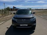 Toyota Highlander 2010 года за 11 000 000 тг. в Караганда – фото 4