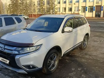 Mitsubishi Outlander 2015 года за 8 900 000 тг. в Павлодар – фото 2