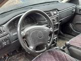 Opel Vectra 1994 годаүшін900 000 тг. в Актобе – фото 4