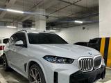 BMW X5 XDrive 40i 2024 года за 46 700 000 тг. в Астана