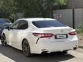 Toyota Camry 2020 года за 8 700 000 тг. в Атырау – фото 11