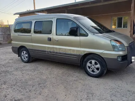 Hyundai Starex 2004 года за 3 500 000 тг. в Шымкент – фото 2